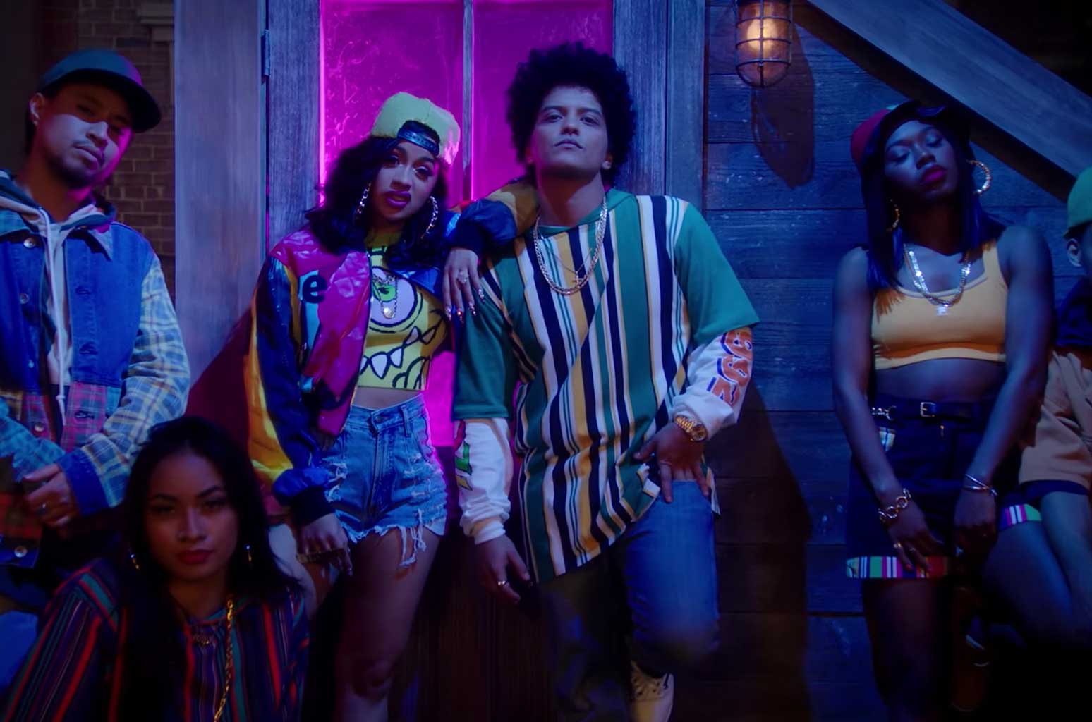 Bruno Mars ft. Cardi B - Finesse